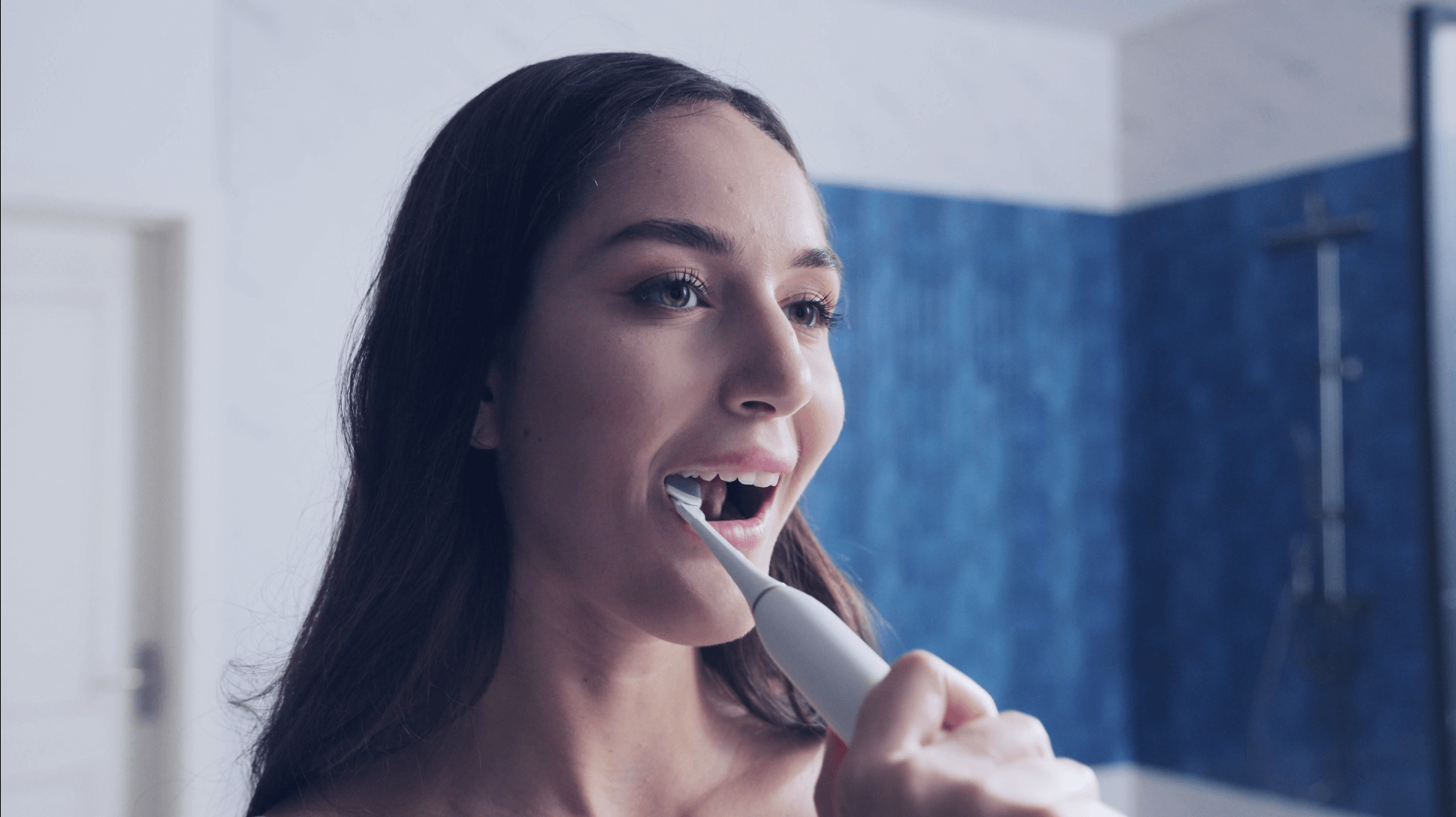 Sunblis 3-Sided Deep Cleaning Electric Toothbrush HS-X1